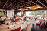 Golden Tulip El Mechtel Hotels in Omrane