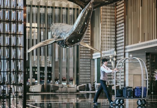 1. 인터컨티넨탈 샤..