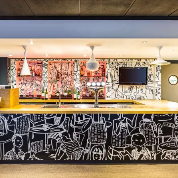 Ibis Leeds Centre Marlborough Street Отели рядом с достопримечательностью «Стадион «Хедингли»»