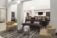 La Quinta Inn & Suites by Wyndham Fairfield - Napa Valley Hotels in Fairfield