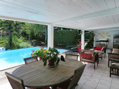 Villa Katy Hotels near Port Ostreicole