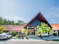 Naiharn Beach Resort Hotels near Nai Harn Beach