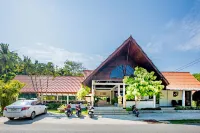 Naiharn Beach Resort Hotel a Nai Harn Beach
