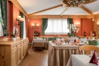 Hotel Cristallo Hotels in Bormio