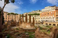 Hotel Delle Muse Hotel berhampiran The Garden Of Life