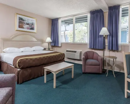 Travelodge by Wyndham San Francisco Airport North Hotel di San Mateo County