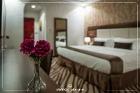 Palette Luxury Mirage Hotel Hotels near سوق الخاسكية الجديد
