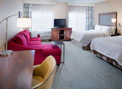 Hampton Inn & Suites Palmdale