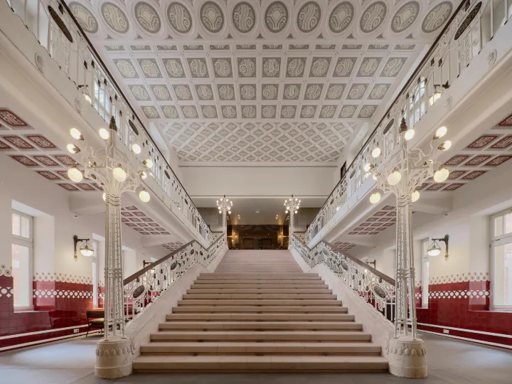 Kozmo Hotel Suites & Spa - Small Luxury Hotels of the World