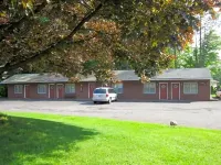 Cadet Motel Hotels in New Windsor