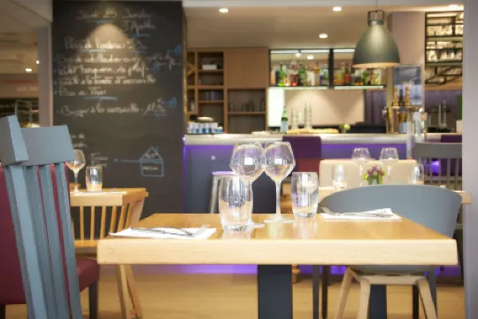 Campanile Dijon Centre - Gare