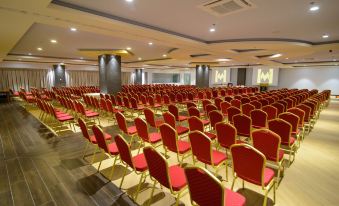 3. Hotel Me..