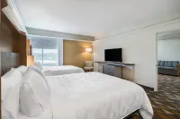 Holiday Inn & Suites Pittsfield-Berkshires