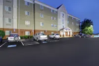 Candlewood Suites WINCHESTER by IHG - parking