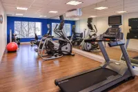 Holiday Inn Express & Suites URBANA-CHAMPAIGN (U OF I AREA) by IHG - Gym