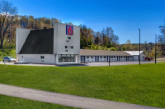 Motel 6 Bellville, Oh - Mid-Ohio โรงแรมใน
