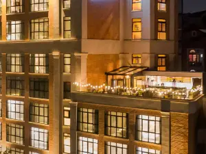 Top 20 4-star Select Hotels in Madagascar