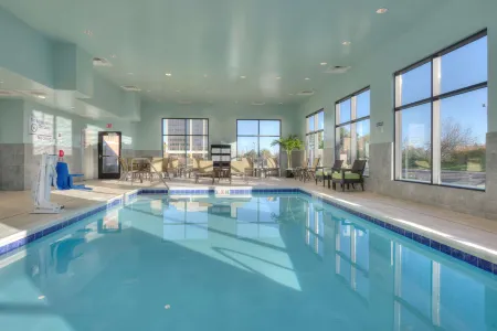 Hampton Inn & Suites Chicago/Schaumburg Отели в г. Шаумбург