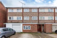 TH Serviced Apartment London Hotels near Islip Manor Park