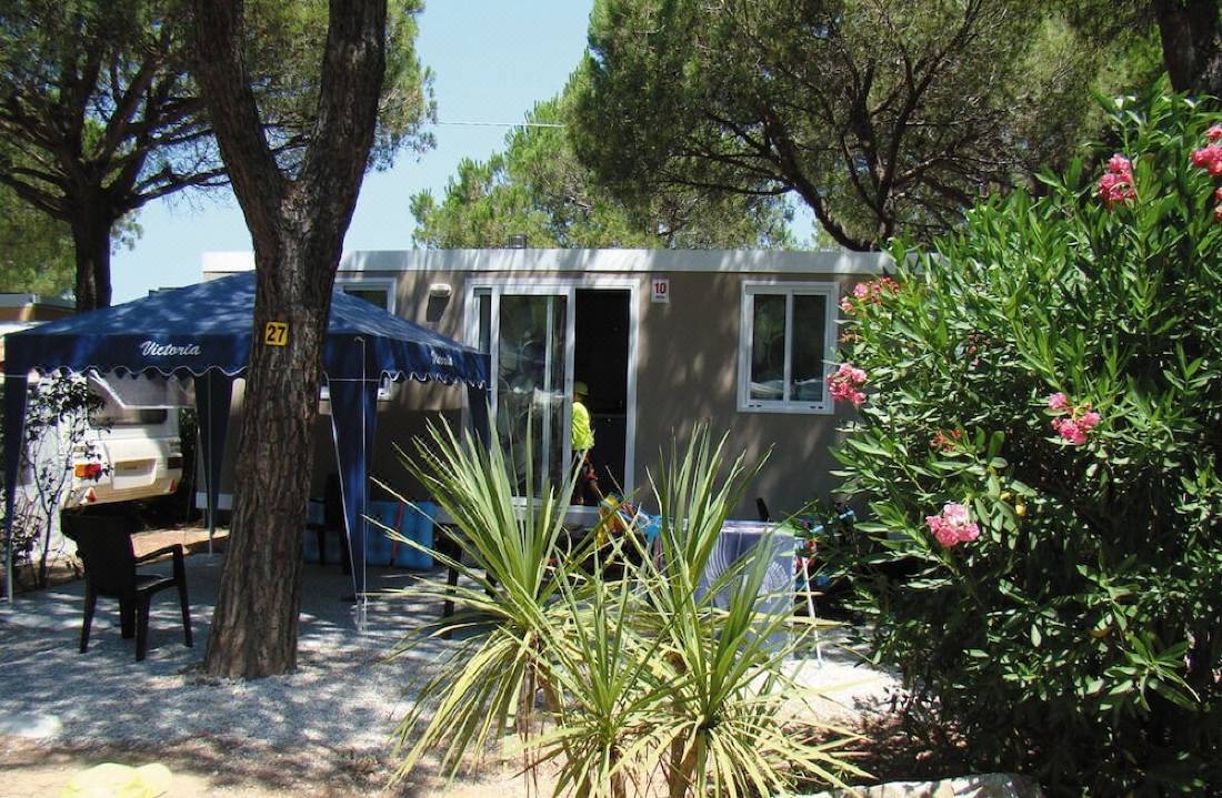 Victoria Mobilehome Camping Ville Degli Ulivi-Elba Island Updated 2022 Room  Price-Reviews & Deals | Trip.com