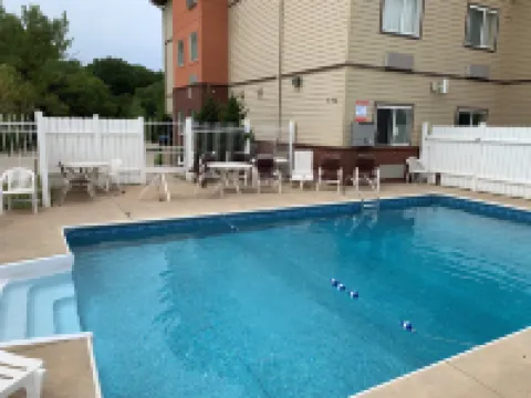 Holiday Inn Express WICHITA NORTH - PARK CITY by IHG