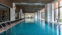 茅山温泉ホリデイ イン リゾートホテル - カップル