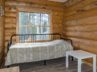 Aurora Cabin