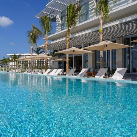 Renaissance Cancun Resort & Marina