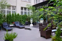 Hotel Garden Court