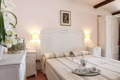 Il Poggio dei Pettirossi Hotel in zona Bartolini Barbara E C. S.N.C.