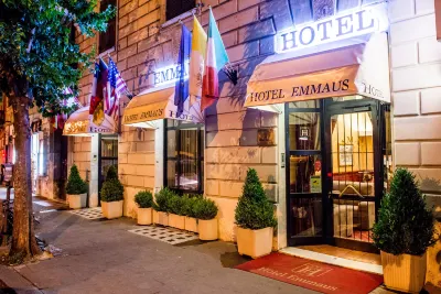 Hotel Emmaus Hotels in Aurelio