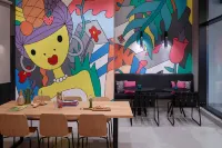 雅典城市MOXY酒店 - 3星級