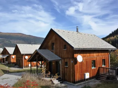 # 160 Mit 3 Schlafzimmern für 8 Personen Hotels near Kraischberg