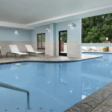Holiday Inn Express & Suites KNOXVILLE-CLINTON by IHG