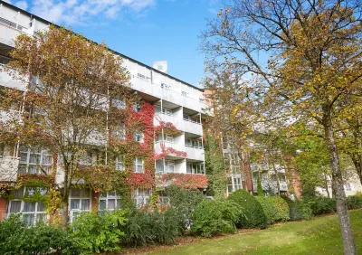Living Hotel am Olympiapark Hotels in Neuhausen-Nymphenburg