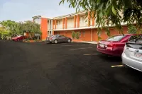 The Boston Hotel - parking