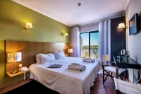 Vale d'El Rei Hotel & Villas فنادق في Lagoa