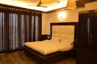 Bellevue Inn Hotel Restaurant & Resort