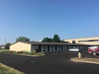 Super 9 Motel Troy Hotels in Newberry Township