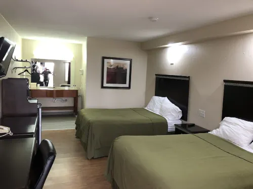 Crossroads Inn