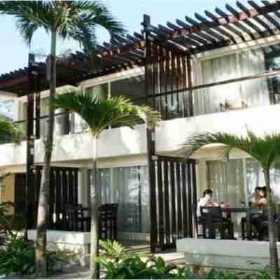 Boracay SandCastles The Apartments Hotel Exterior