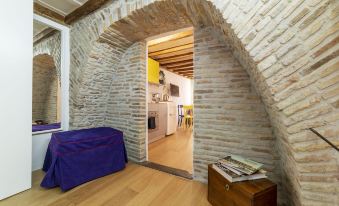 1. Largo di..