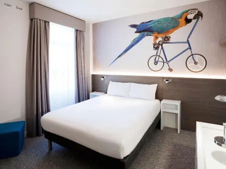 Heeton Concept Hotel - Kensington London