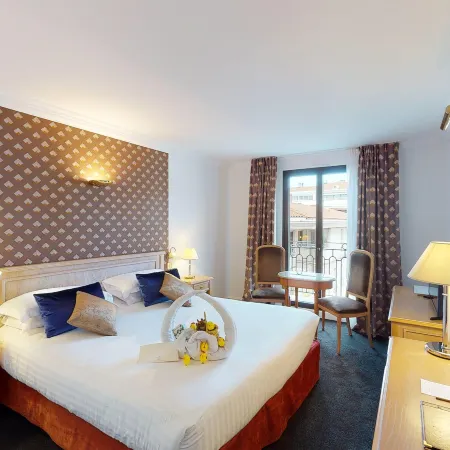 Sun Riviera Hotel