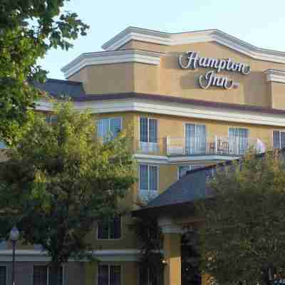 Hampton Inn Holland Hotel Exterior