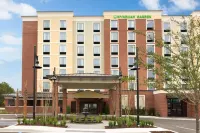 DoubleTree by Hilton Charleston Mount Pleasant Hotels in Mount Pleasant