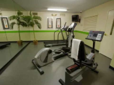 Extended Stay America Suites - Detroit - Novi - Orchard Hill Place Hotels in Novi