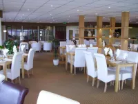 Croyde Bay Hotel or Self Catering - breakfast