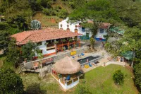 Finca la Manchuria Hotels in Tarso