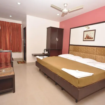 Sri ArulMuthu Residency